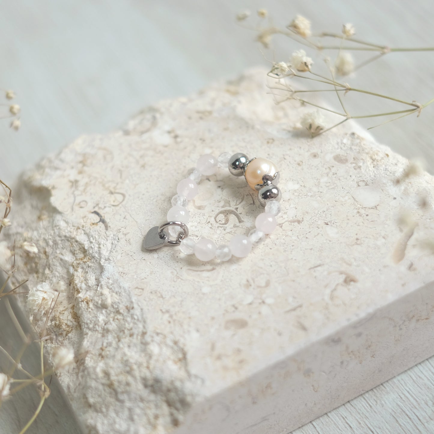 Bague en acier inoxydable avec quartz rose et perle naturelle