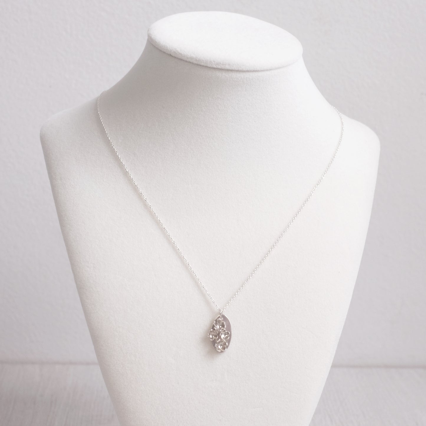Collier 4 petites fleurs en argent sterling