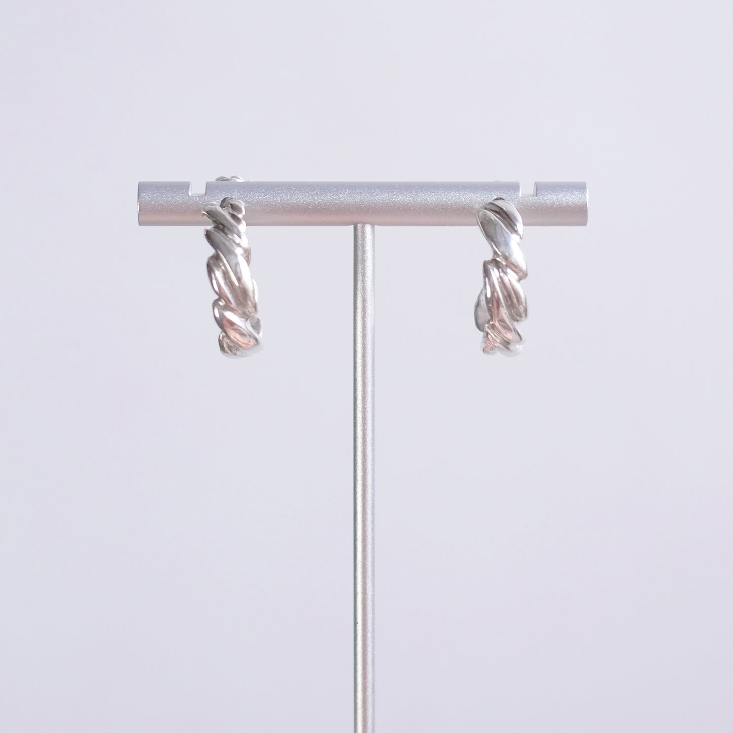 Boucles d'oreilles anneaux twist en argent