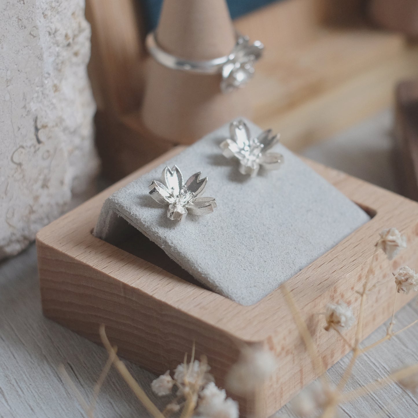 Sakura – Rhodium-Plated 925 Sterling Silver Earrings