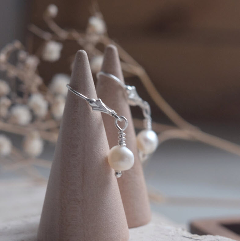 Boucles d'oreilles en argent sterling et perles d'eau douce