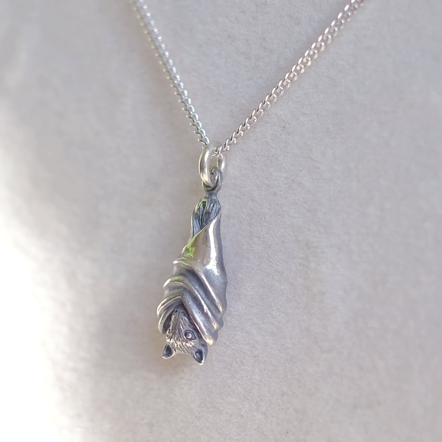 Collection ''Familiers'' - collier chauve-souris