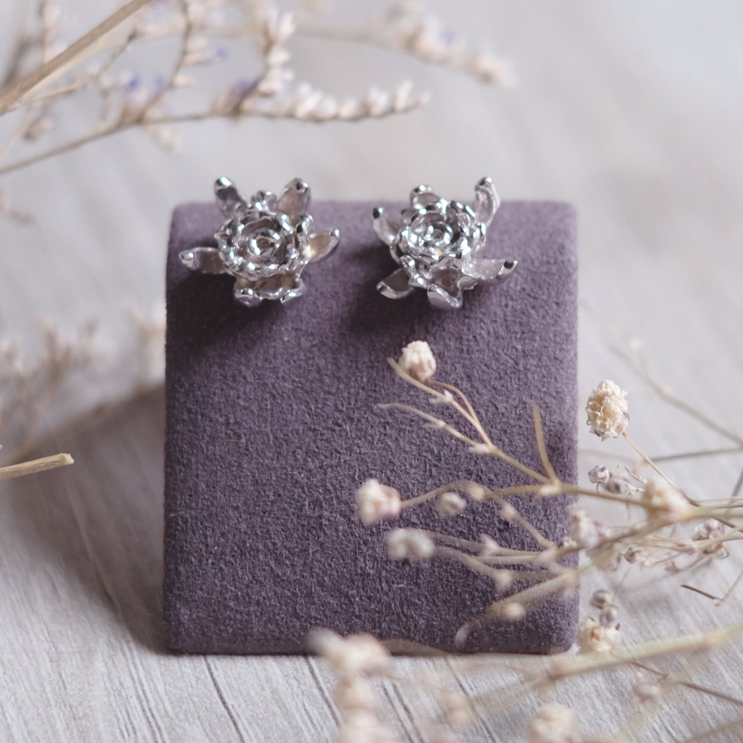Chrysanthemum – Rhodium-Plated 925 Sterling Silver Earrings
