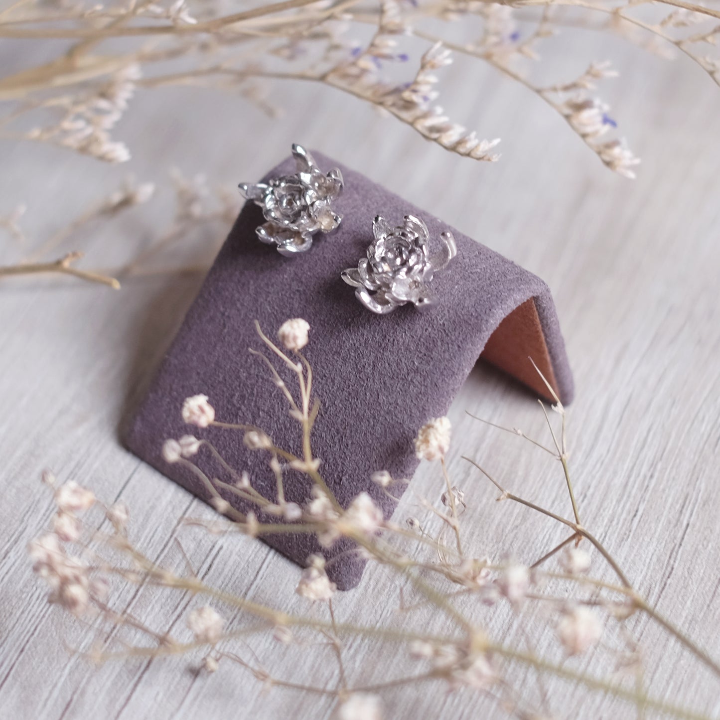 Chrysanthemum – Rhodium-Plated 925 Sterling Silver Earrings