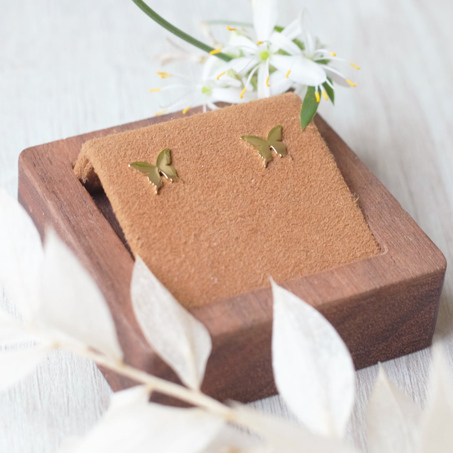 Tiny Butterfly Studs – 14K Gold Vermeil
