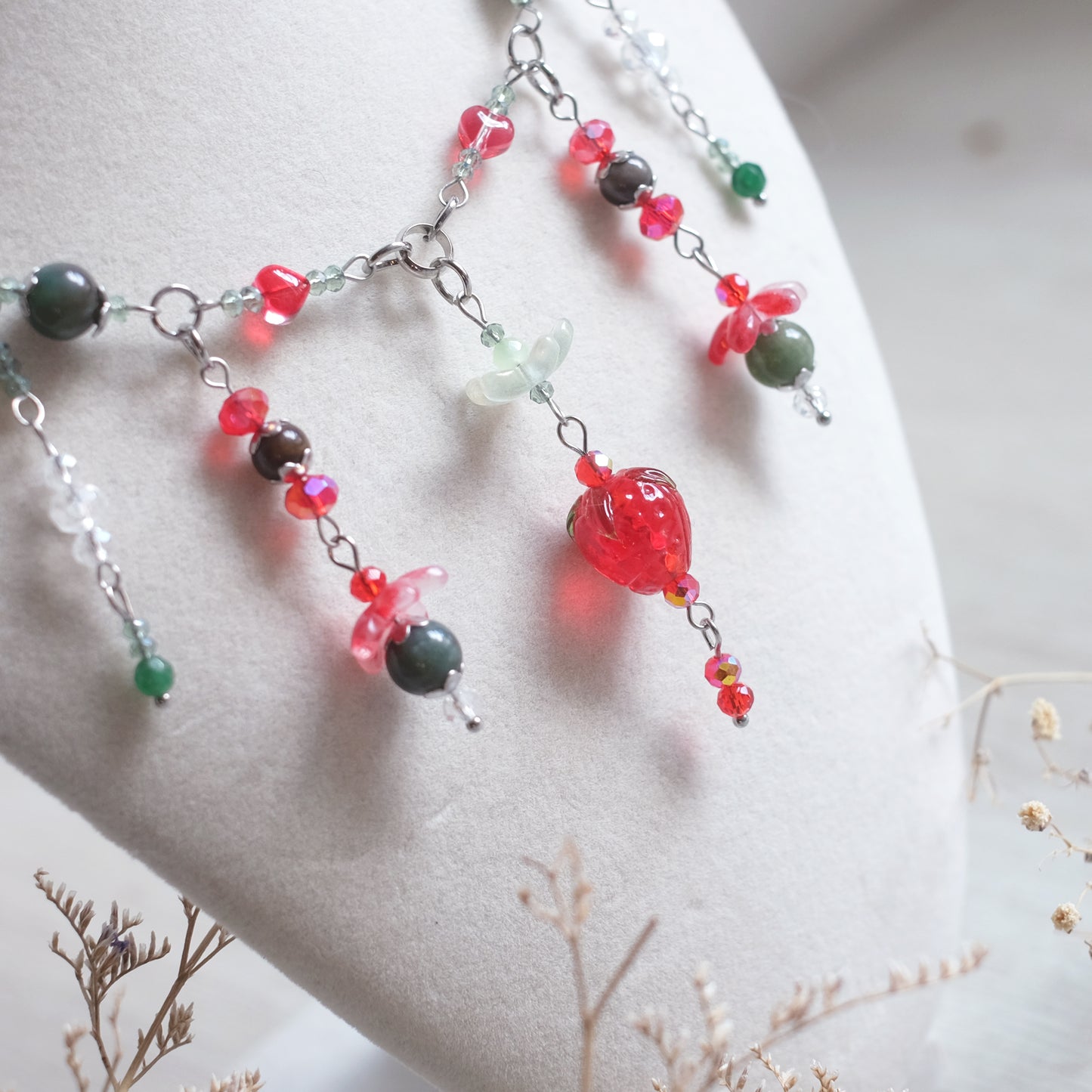 Strawberry Field Necklace – Stainless Steel