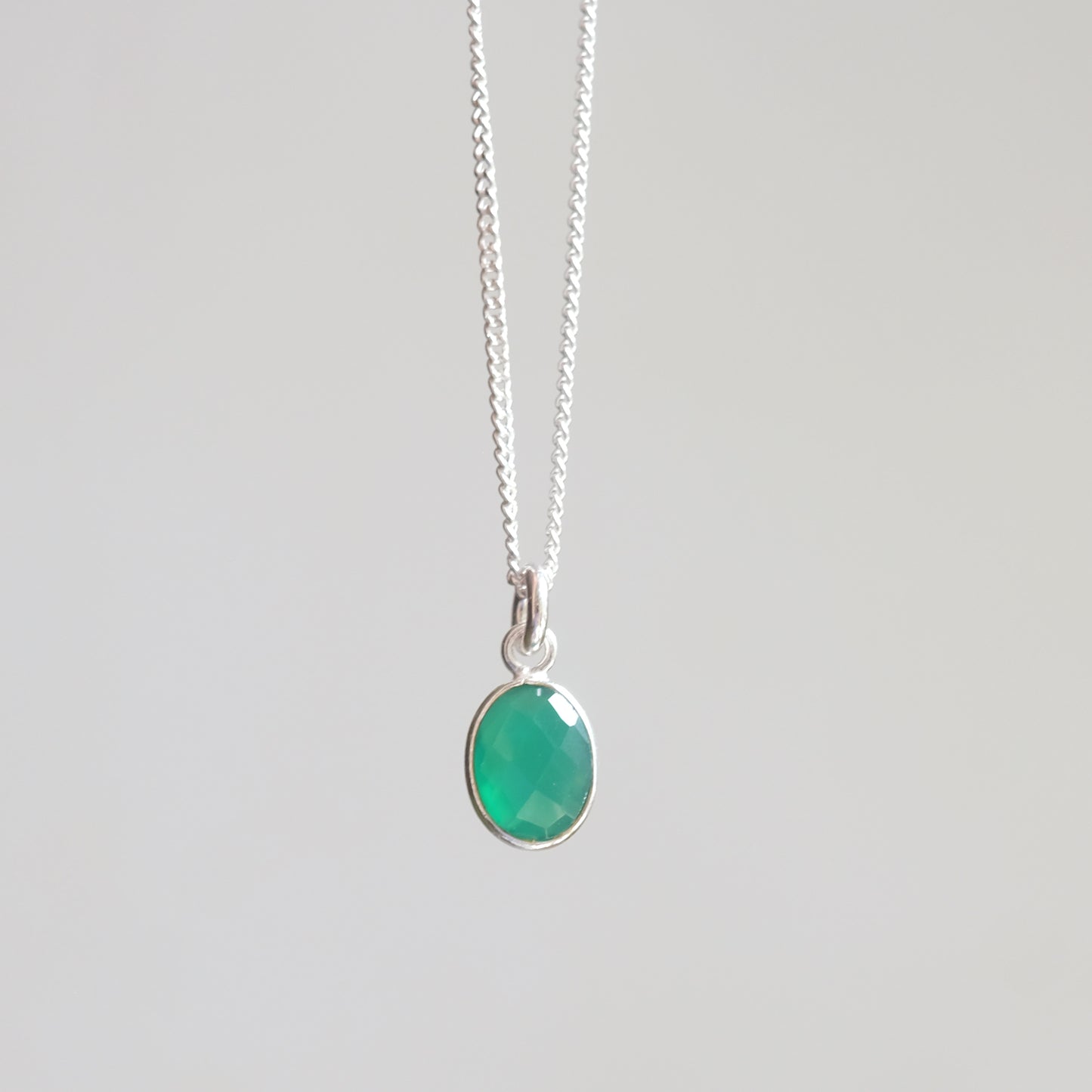 Collier "Rupee" avec Green onyx