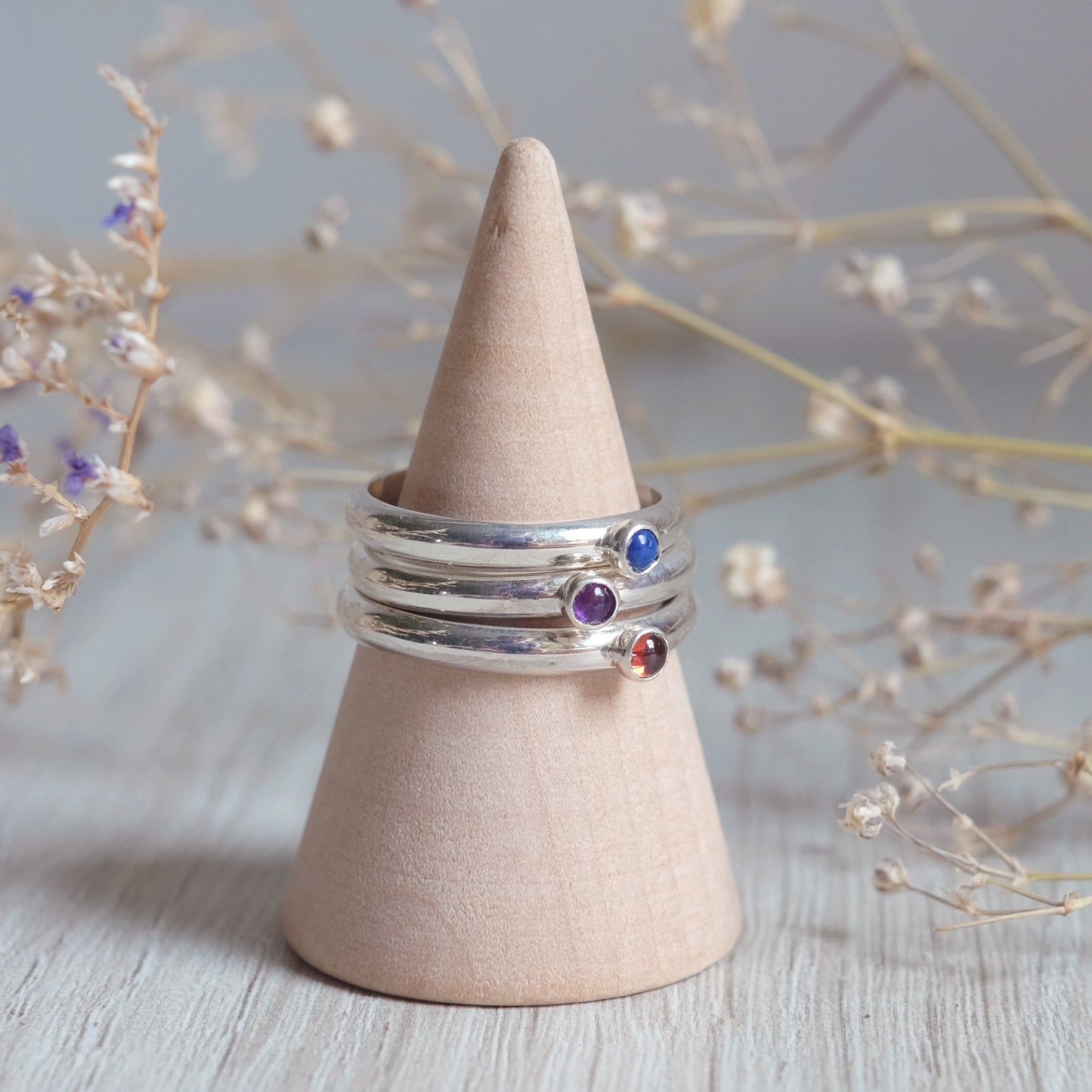 Bague empilable en Lapis lazuli et argent sterling taille 7.25