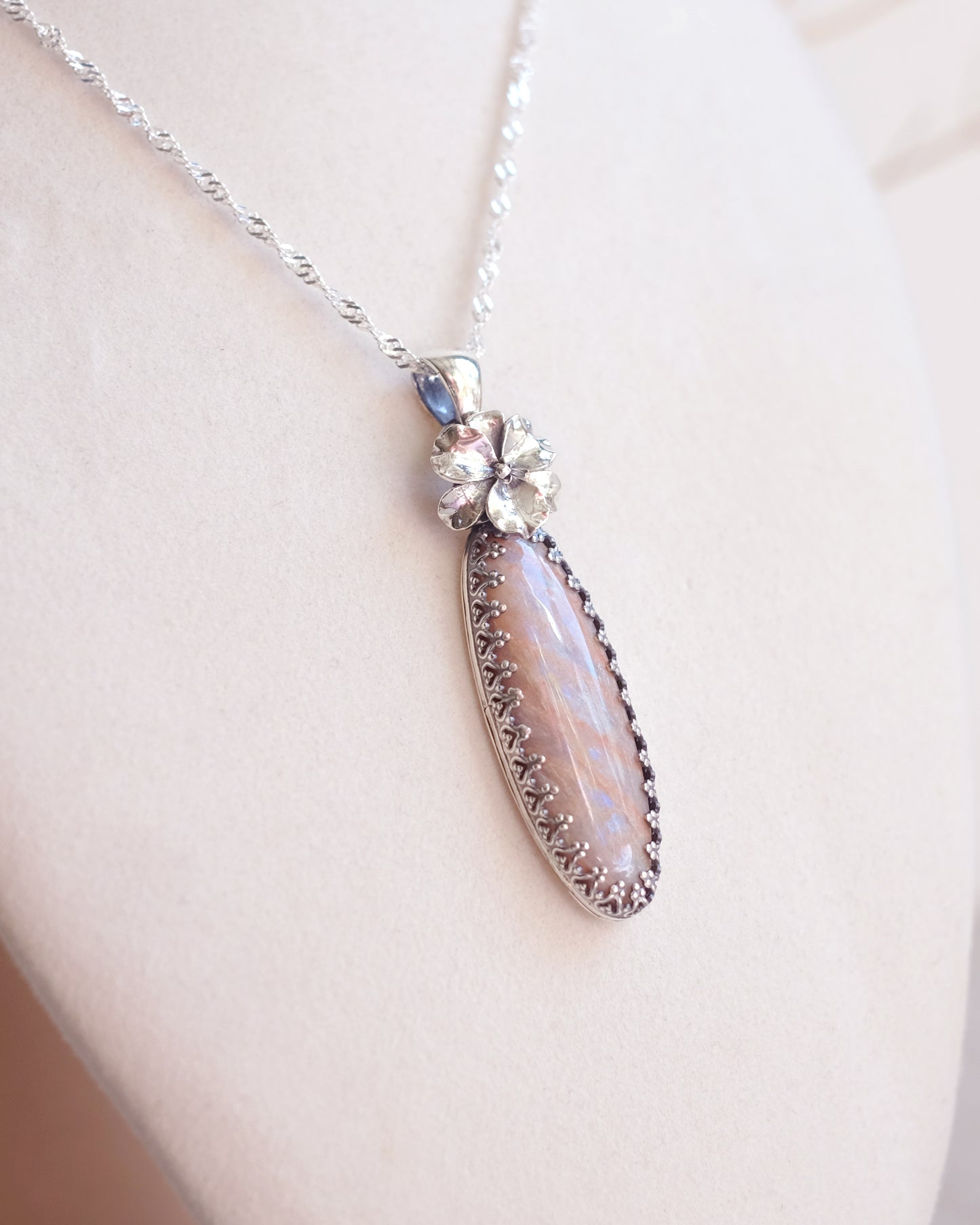 Sunstone iris pendant necklace