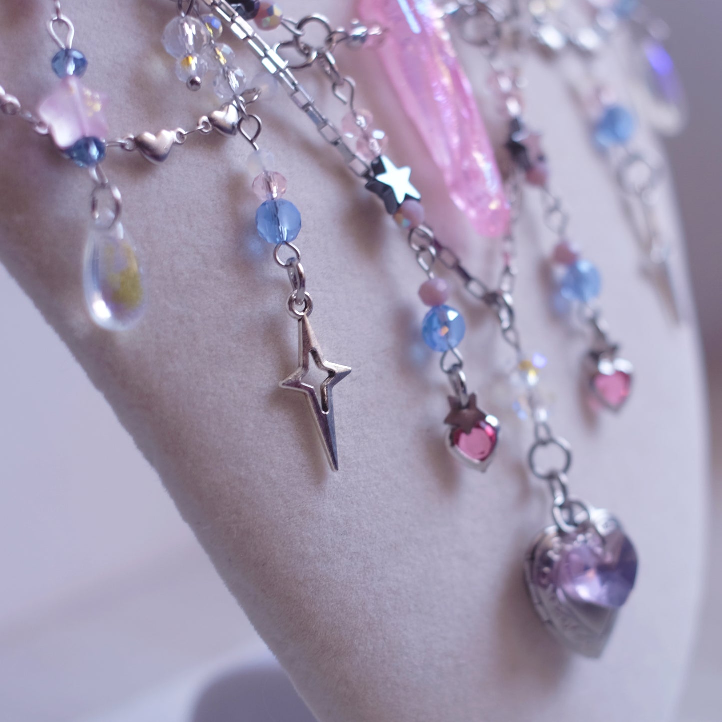 K/DA Ahri-Inspired Necklace Set – Silver Stainless Steel