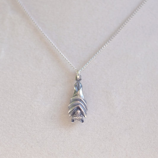 Collection ''Familiers'' - collier chauve-souris