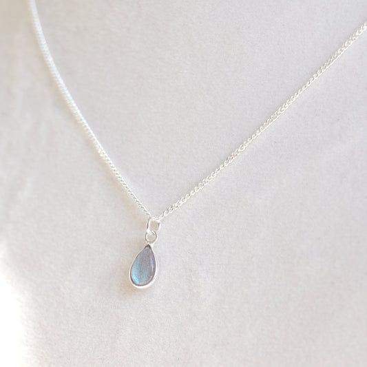 Labradorite Drop Necklace – Sterling Silver