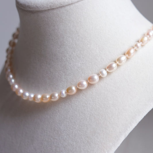 Collier de perles classique