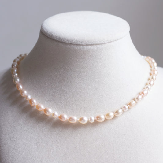Collier de perles classique