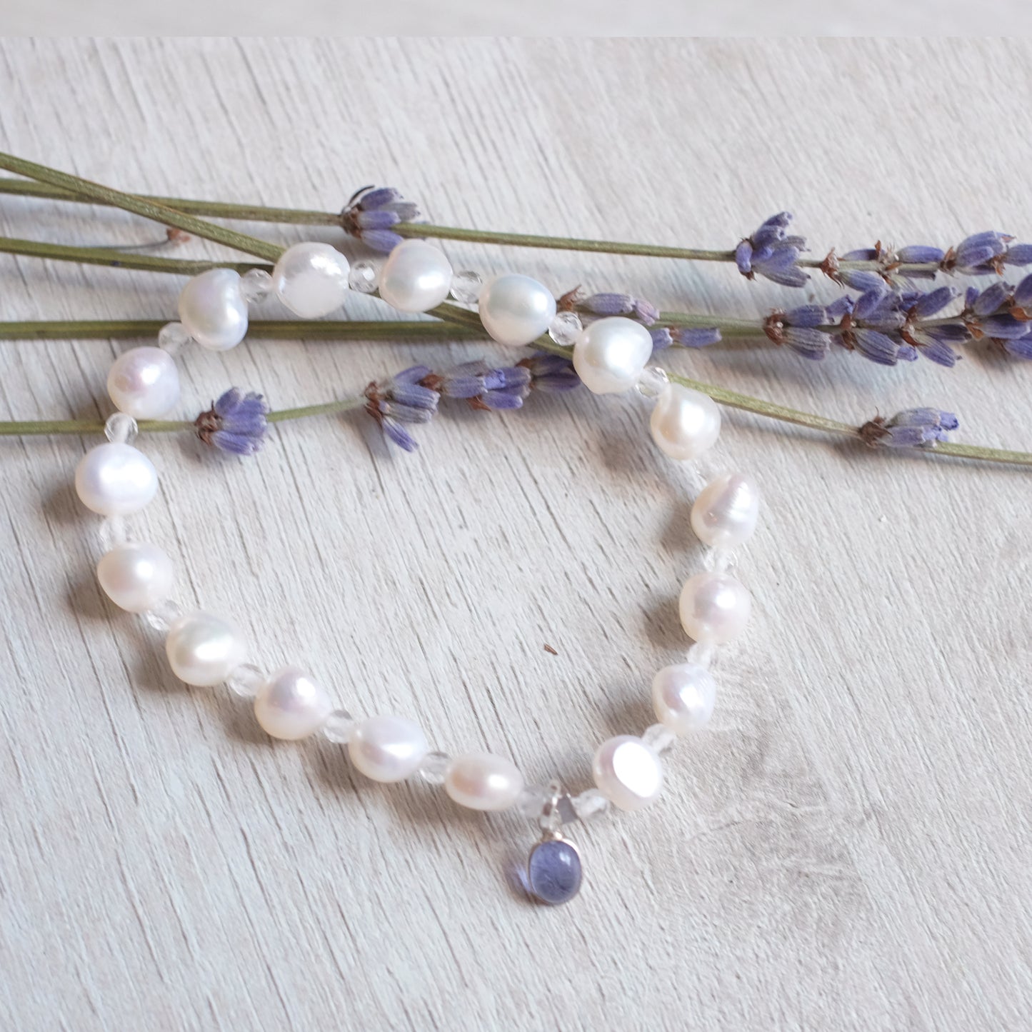 Freshwater Pearl & White Quartz Bracelet with Set Iolite – Sterling Silver