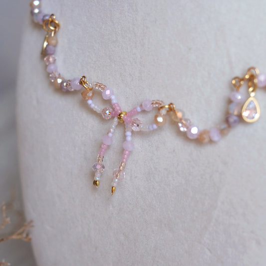 Pale Pink “Dentelle” Necklace
