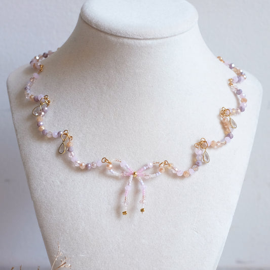 Pale Pink “Dentelle” Necklace