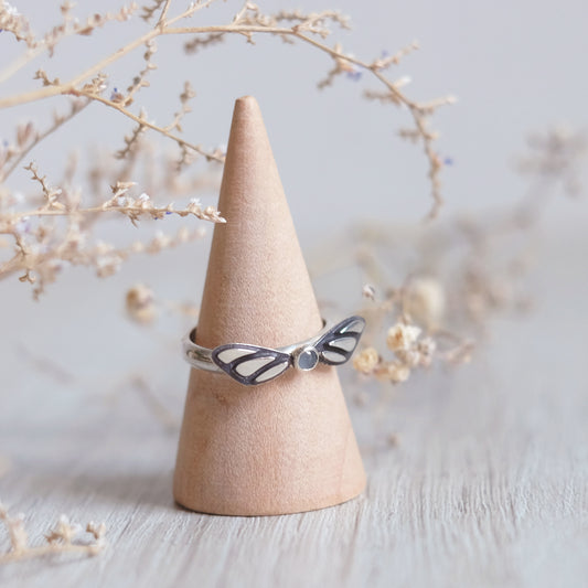 “Navi” Ring with Blue Chalcedony – Size 6.25