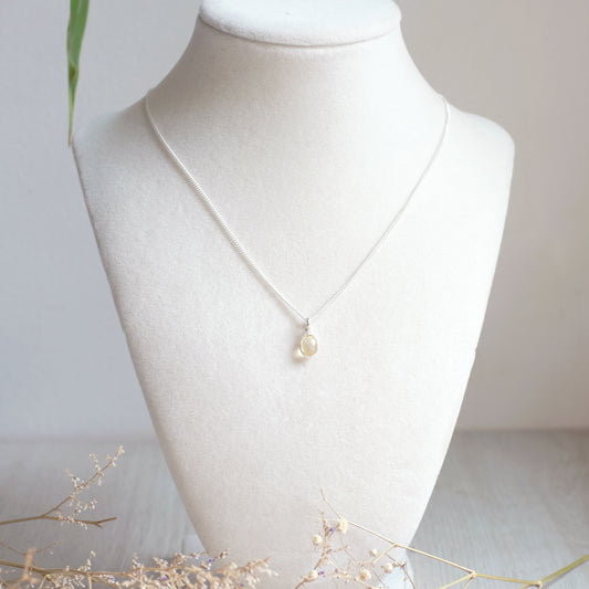 “Rupee” Necklace with Citrine