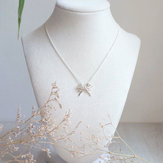 Tiny Bow – Sterling Silver Necklace