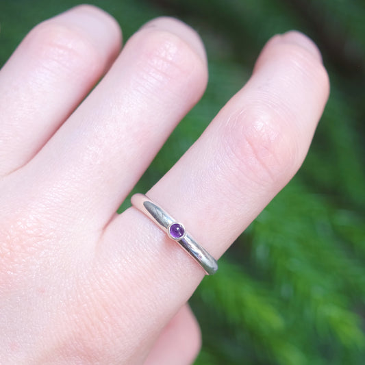 Bague empilable en Améthyst sterling 2 tailles disponibles