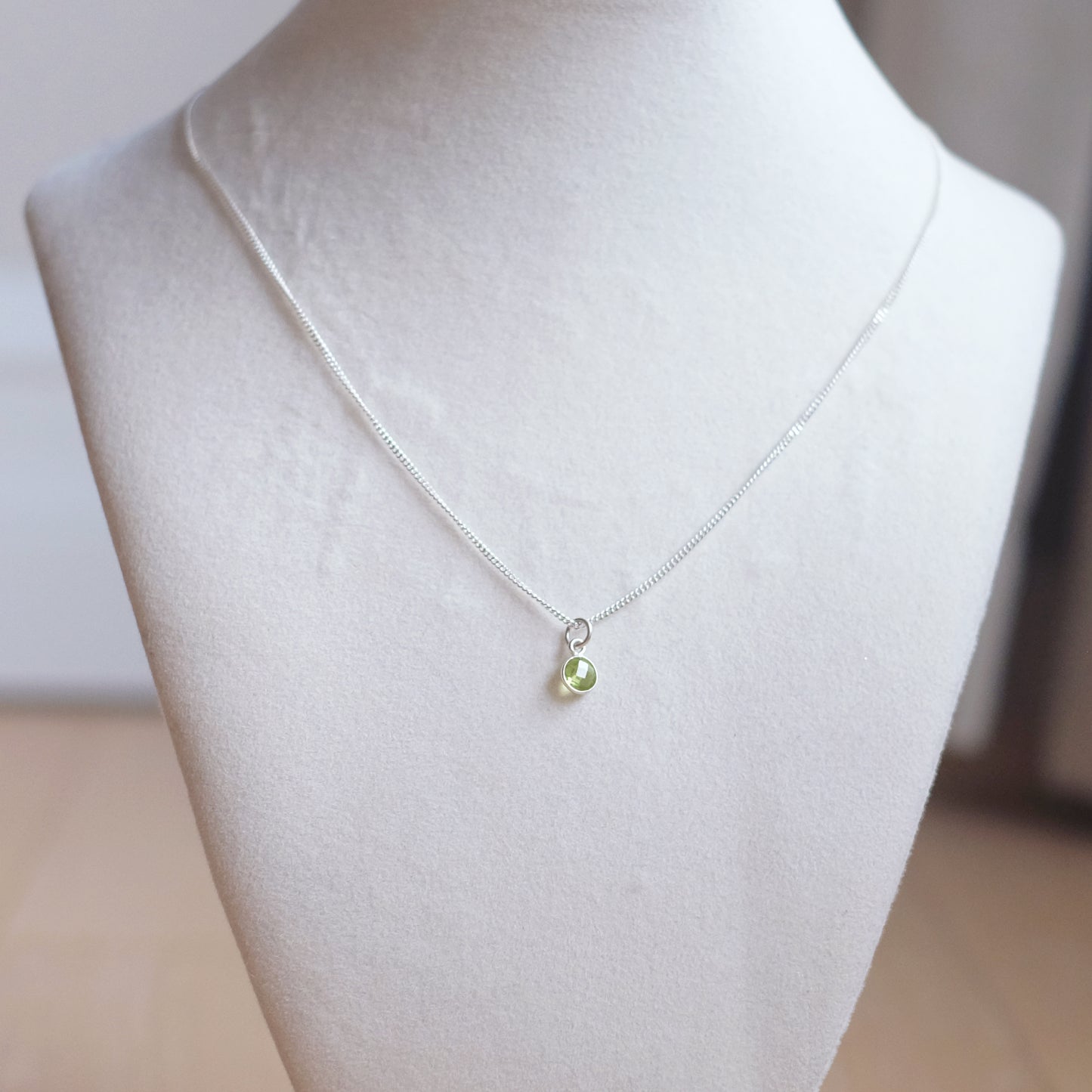 Tiny Peridot Necklace – Sterling Silver