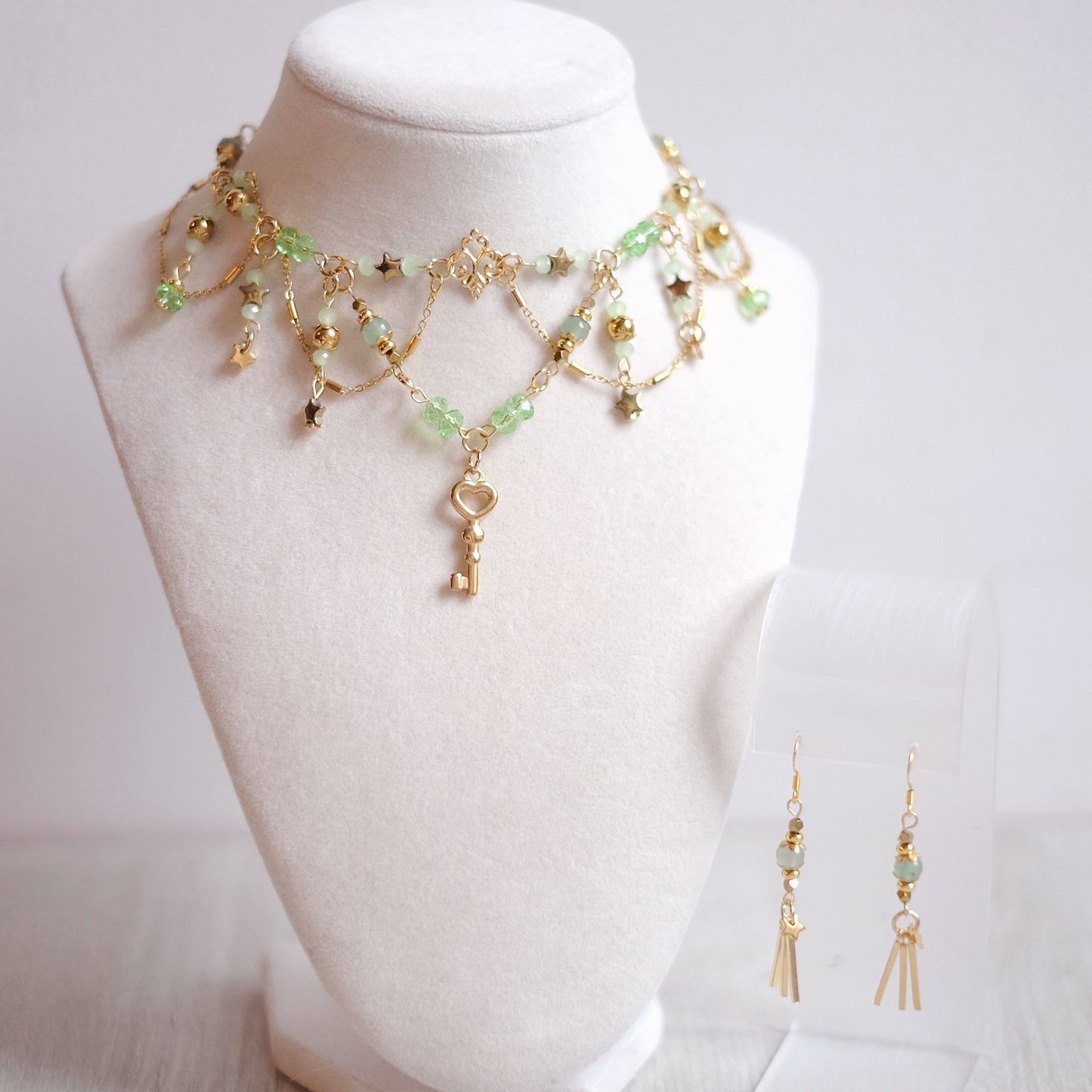"Secret Garden" Necklace Set
