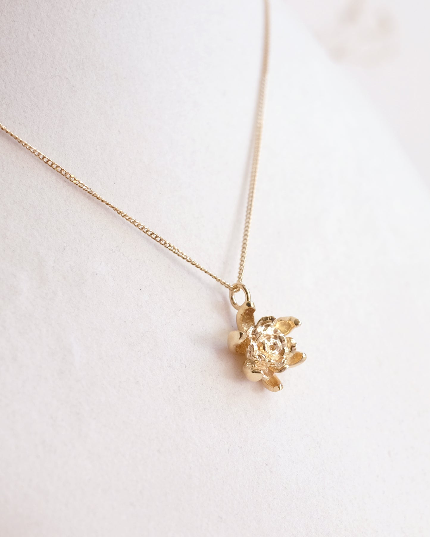 Chrysanthemum – 14K Vermeil Necklace