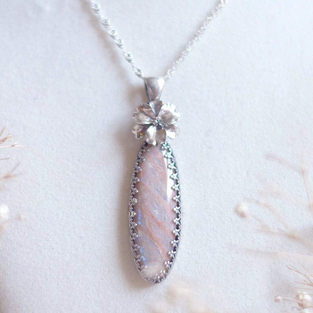 Sunstone iris pendant necklace