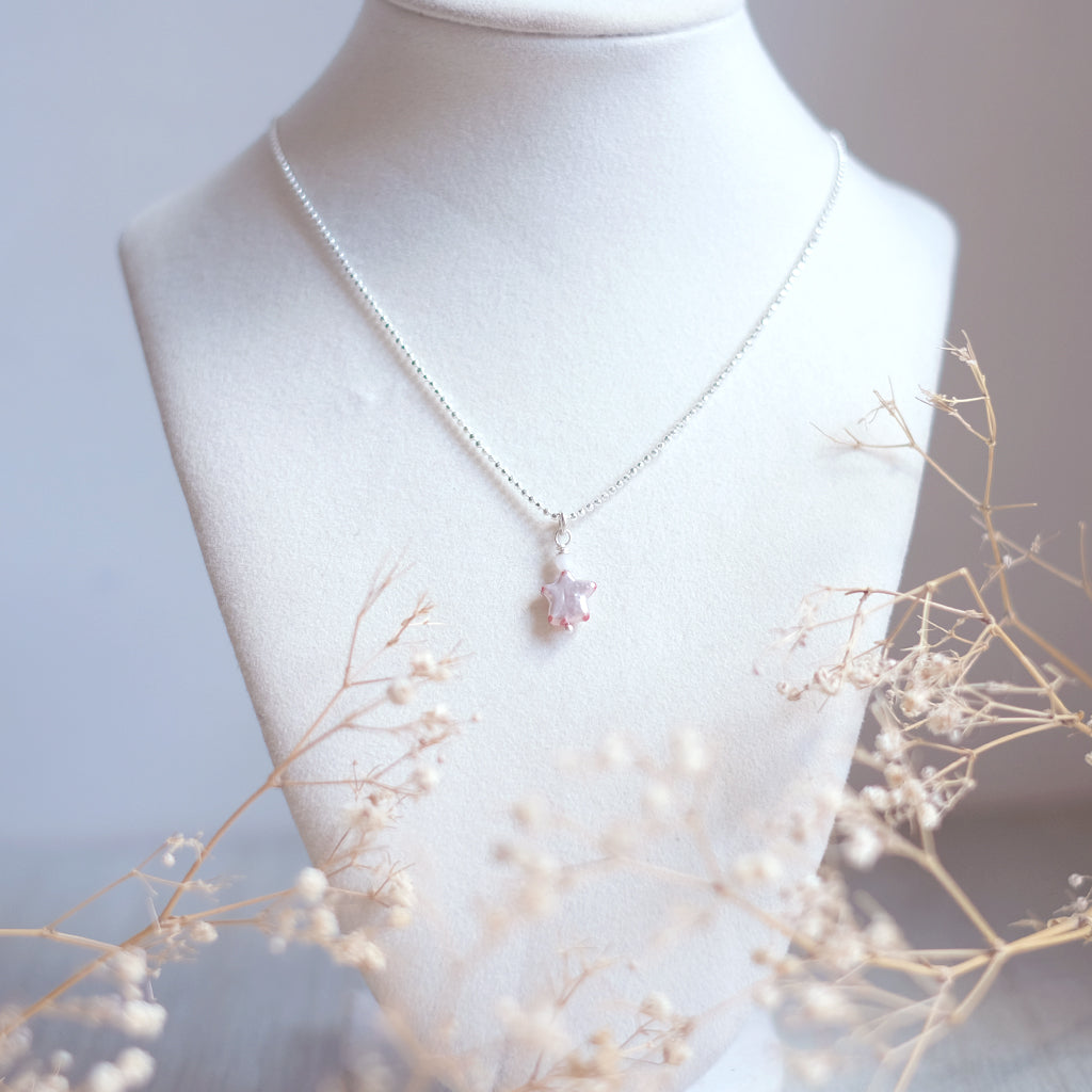 Collier étoile de nacre, version rose