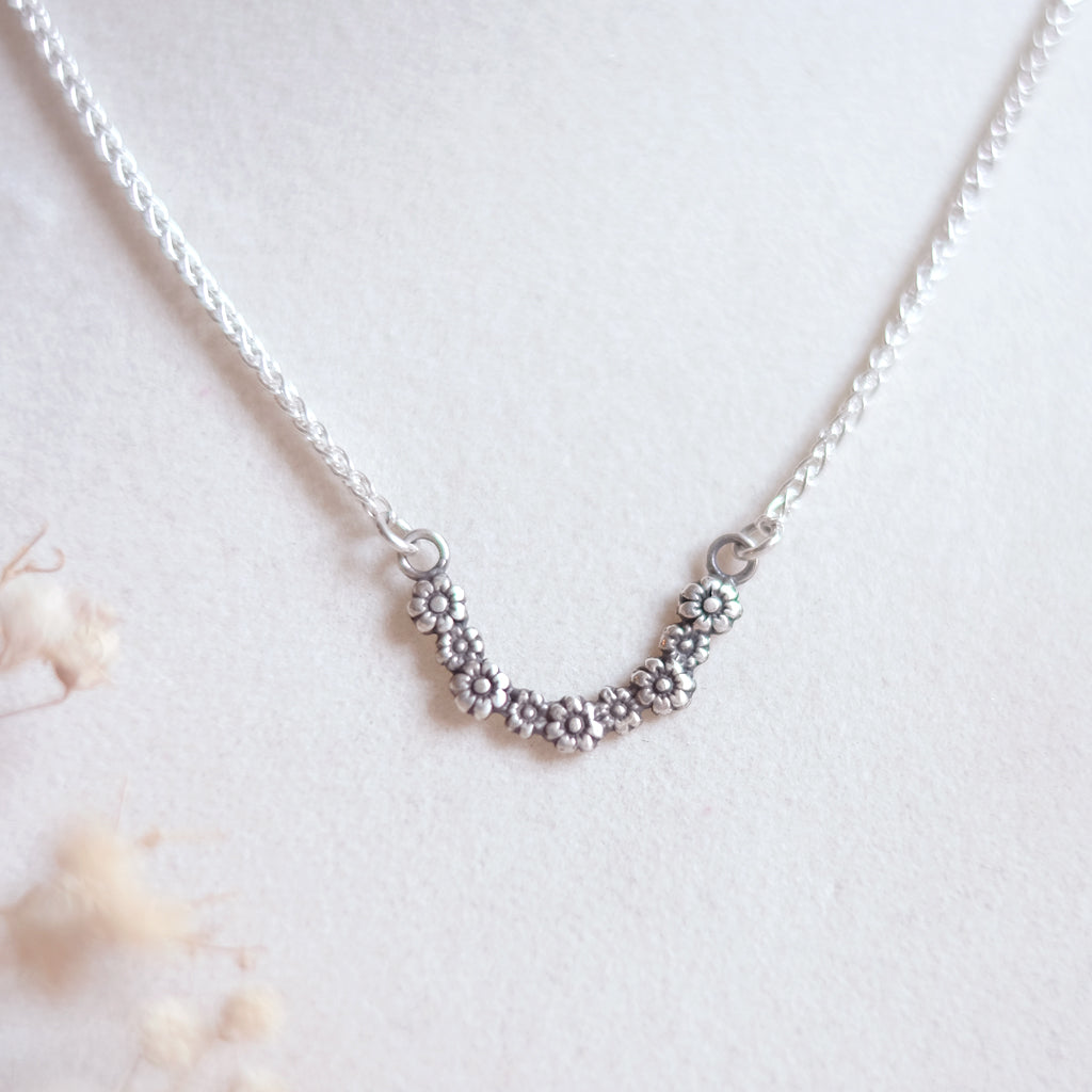 Small Wildflowers Arc – Sterling Silver Necklace