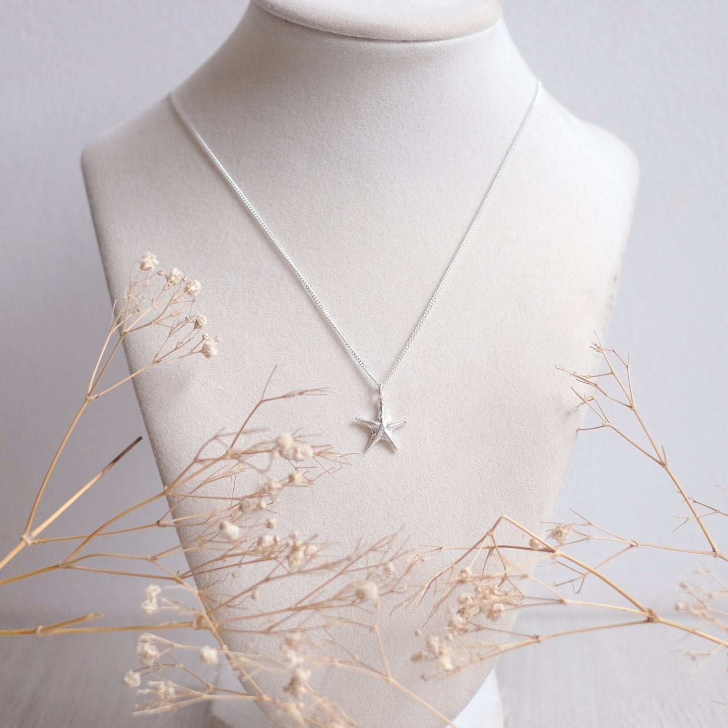 Starfish – Sterling Silver Necklace