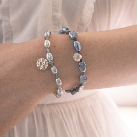 Sodalite and fresh water pearls – Sterling Silver bracelet