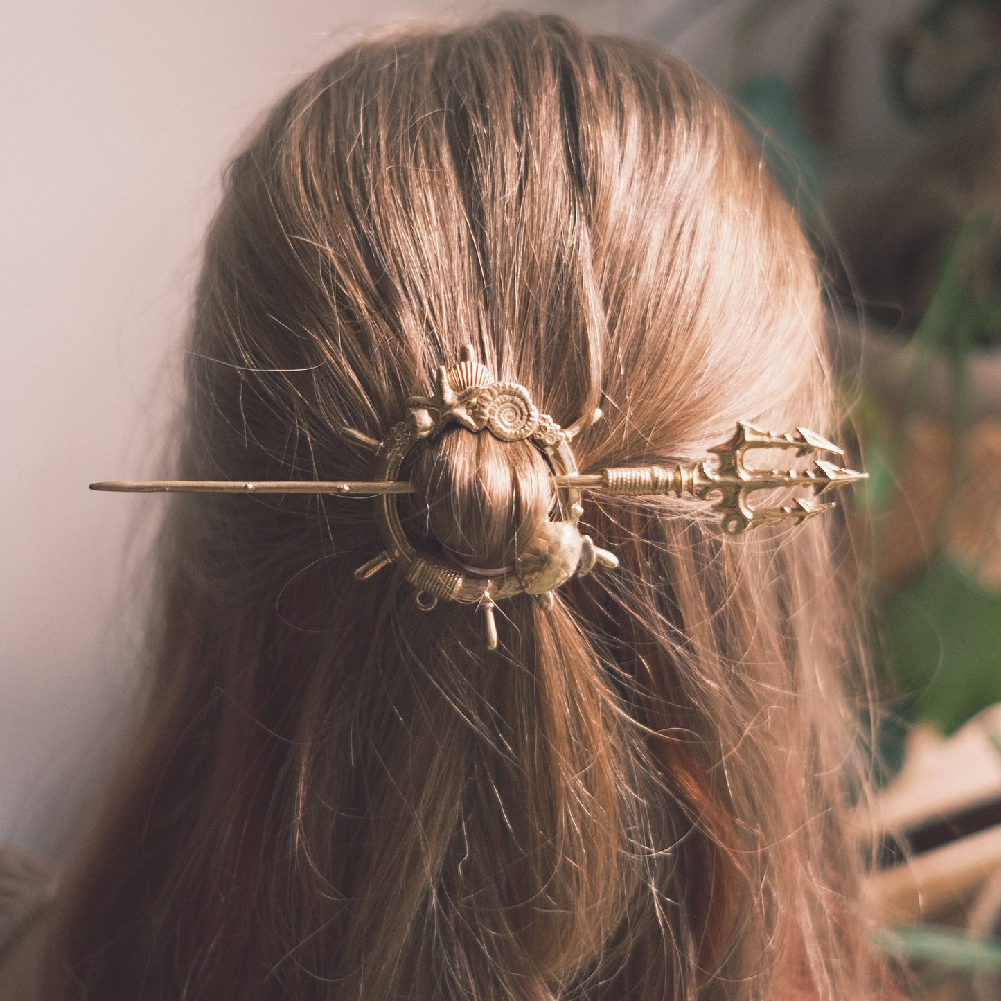Ocean Helm - Bronze Hair ornament